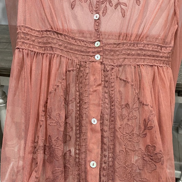 Embroidered Button-up Duster - Picture 5 of 5